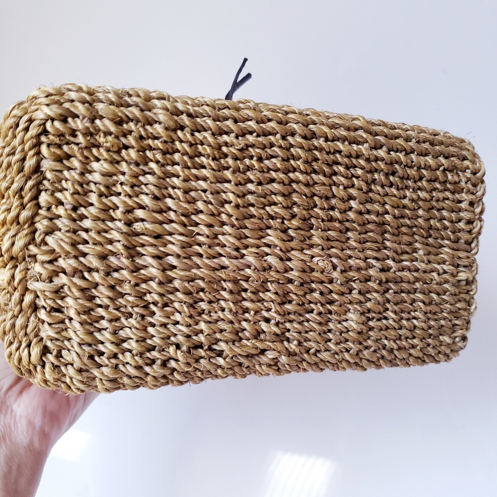 Vintage Straw Tan Mini Handbag - Picture 11 of 15